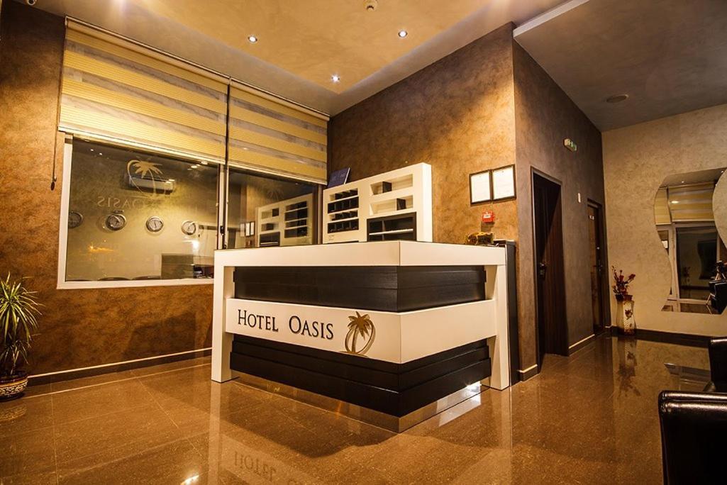 Hotel Oasis Подгориця Екстер'єр фото