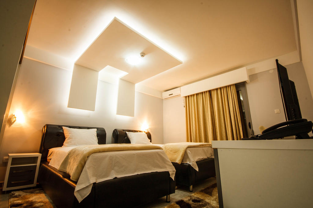 Hotel Oasis Подгориця Номер фото